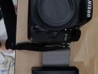 Nikon 7100D Body and Charger