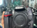 Nikon D7000 Body