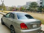 Nissan Bluebird 2004