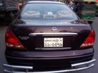 Nissan Bluebird 2004