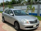 Nissan Bluebird BEIGE INTERIOR 2012