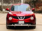 Nissan Juke . 2012