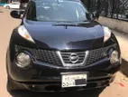 Nissan Juke PUSH RED INTERIOR 2011