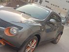 Nissan Juke . 2010