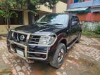 Nissan Navara Double cabin 2010