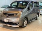 Nissan NV 200 2009