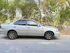 Nissan Sunny silver 2004
