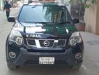 Nissan X-Trail Car 2011