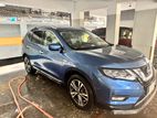 Nissan X-Trail . 2017
