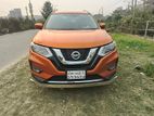 Nissan X-Trail . 2018