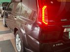 Nissan X-Trail 4X4 SUV 2011