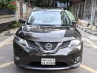 Nissan X-Trail 7-Seat Sunroof Push 2015