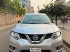 Nissan X-Trail Full package 2015
