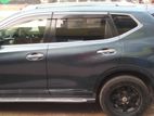 Nissan X-Trail Hybrid 2015