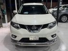 Nissan X-Trail hybrid 2015