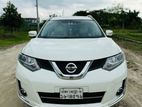 Nissan X-Trail Hybrid 2015