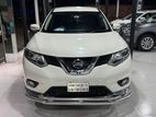 Nissan X-Trail Hybrid 2015
