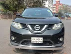 Nissan X-Trail Hybrid 2015