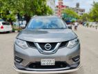 Nissan X-Trail Hybrid 2015