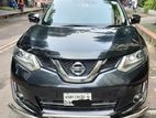 Nissan X-Trail . 2015