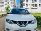 Nissan X-Trail . 2015