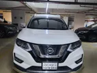 Nissan X-Trail . 2017