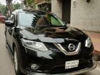 Nissan X-Trail Non hybrid 4WD 2014