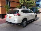 Nissan X-Trail white 2013