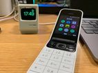 Nokia 2720 Flip . (New)