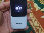 Nokia 2720 Flip . (Used)