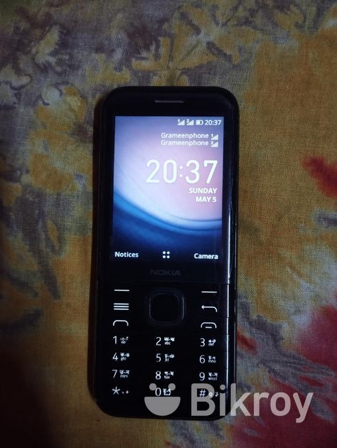 Nokia 8000 4G (Used) for Sale in Nattullabad | Bikroy