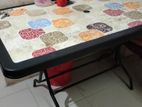 Daining table and chair