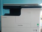 Toshiba photocopy machine