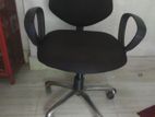 office chair with wheel