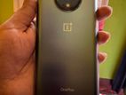 OnePlus 7T . (Used)