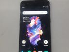 OnePlus 5 . (Used)