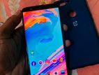 OnePlus 5T 8/128. (Used)