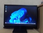 Dell 18" monitor akhdom fresh condition