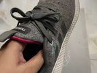 Original Female Adidas Snickers