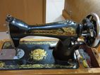 Singer Sewing Machine for sale