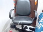Otobi rotating chair