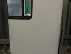 Oxygen concentrator machine