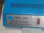 Packet sealing machine