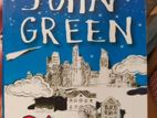PAPER TOWNS by John Green.