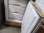 ফ্রিজ বিক্রি হবে