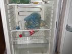 Frige for sell