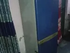 ফ্রিজ বিক্রি হবে,