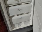 ফ্রিজ ( Fridge)