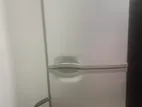 ফ্রিজটি পুরাতন কিন্তু কোন ত্রুটি নাই