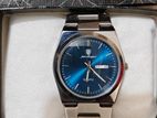 Analogue Watch for sale